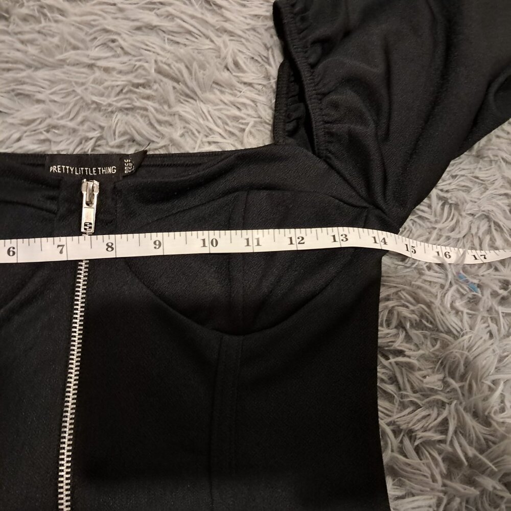 PrettyLittleThing Women's Black Zip up cup detail dress | Size 6 - Picture 3 of 7